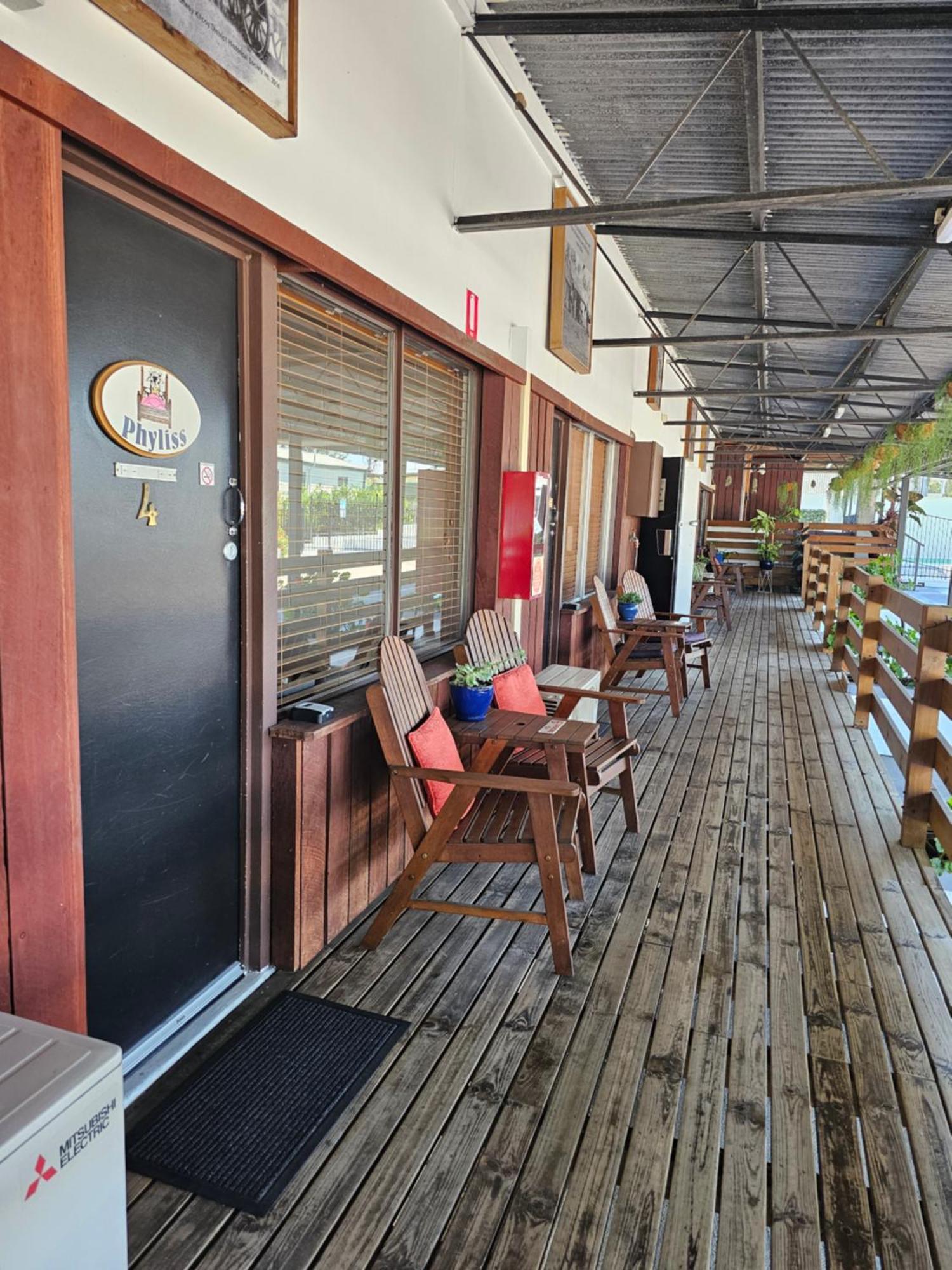 Kilcoy Motel Екстериор снимка